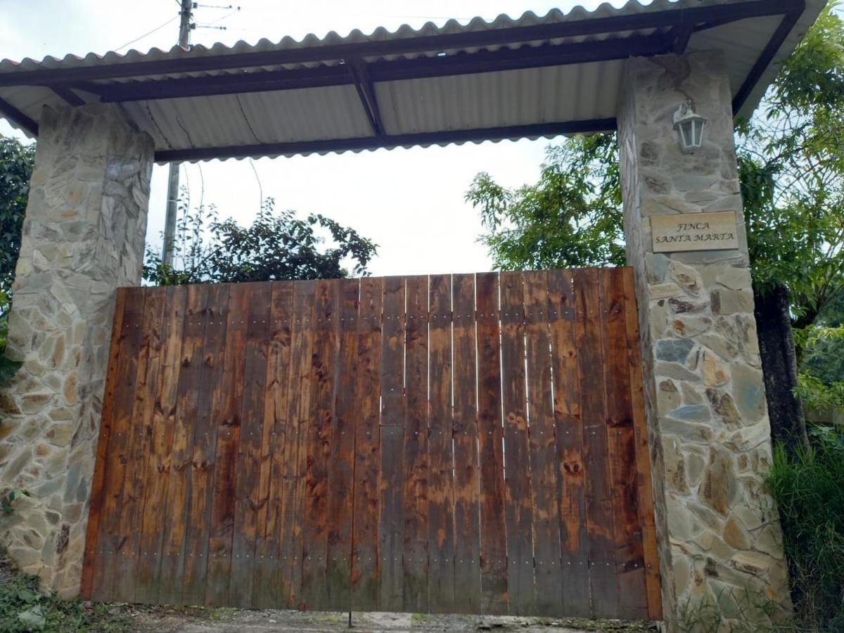 Finca Exclusividad Familiar O Grupo De Amigos Capacidad Hasta 12 Personas Calles En Placa Huella, Caminata Ecologica Alban  Bagian luar foto
